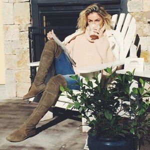 Stuart Weitzman Midland Boots!! (Rare Olive Color)